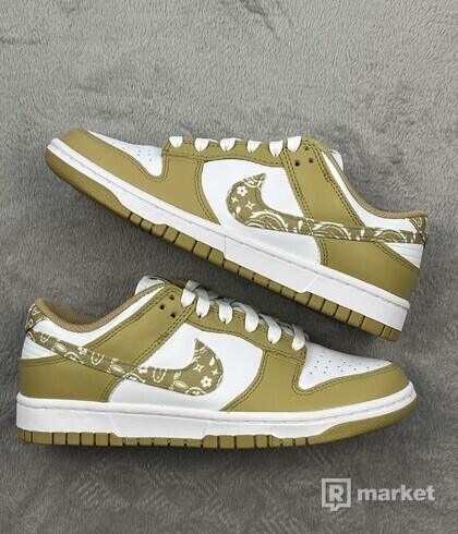 NIKE DUNK LOW ESSENTIAL "PAISLEY PACK BARLEY" (W)