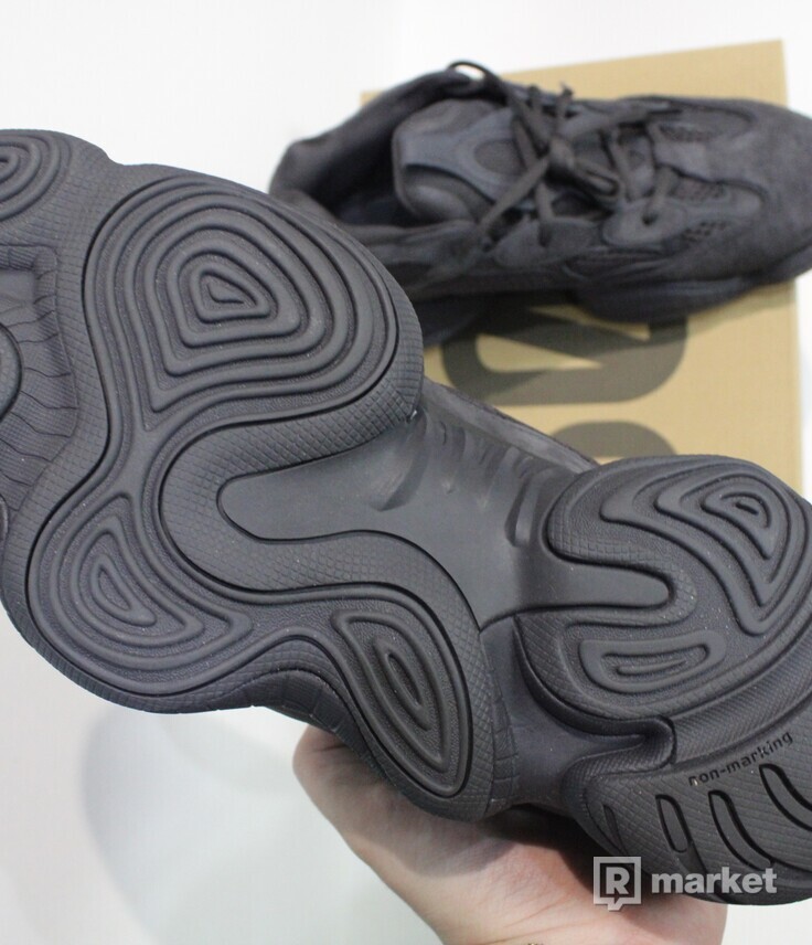 Adidas Yeezy 500 black