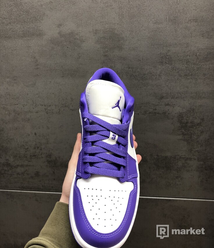 Air Jordan 1 Low Psychic Purple (W)