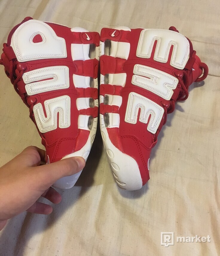SUPREME x Nike Air Uptempo red