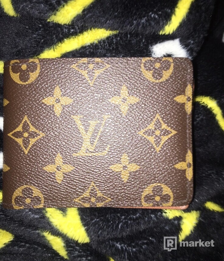 Louis Vuitton monogram wallett