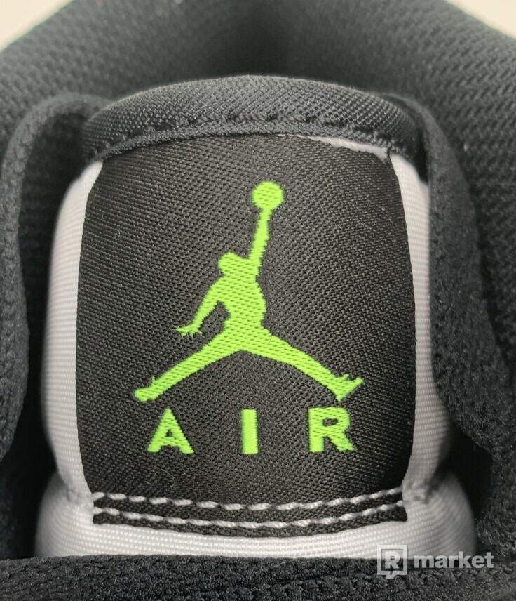 Air Jordan 1 mid Pastel Green (GS)