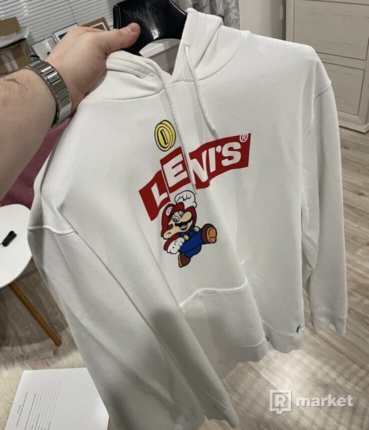 Levis x Super Mario hoodie