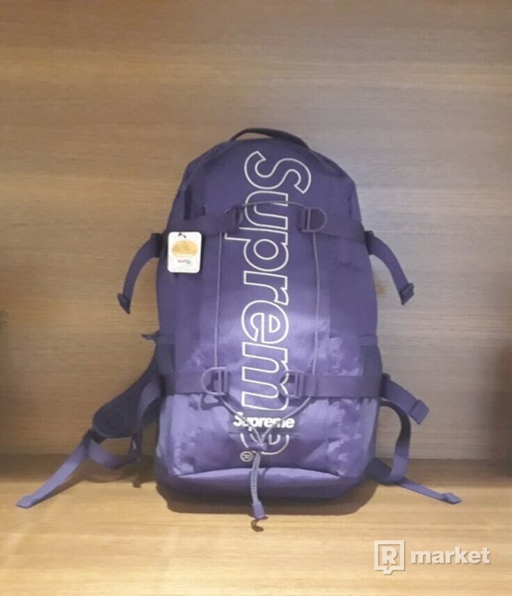 Supreme Backpack FW/18 Purple