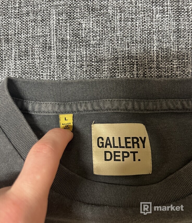 Gallery dept tričko