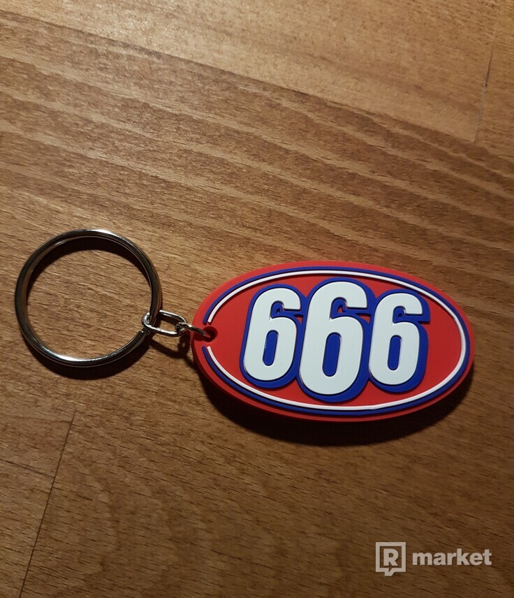 Supreme 666 keychain red SS17