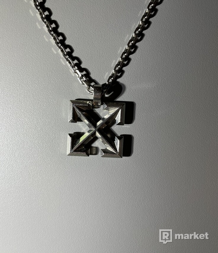 Off white necklace