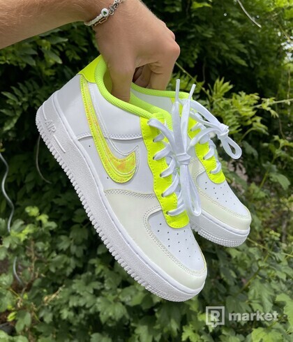 Nike Air Force One Neon