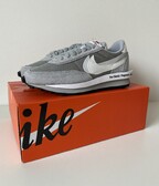 Nike Sacai fragment grey