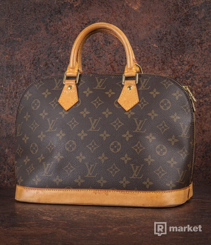 Louis Vuitton Alma Handbag kabelka