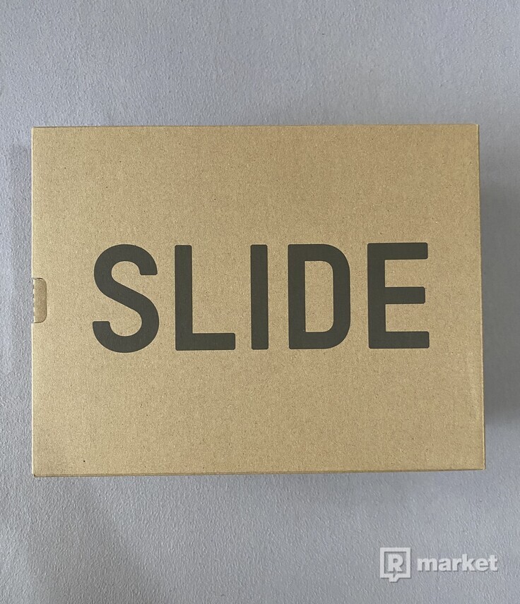 Adidas Yeezy Slide “RESIN”