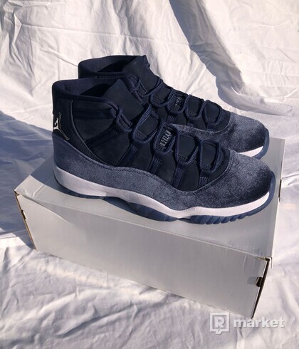 Nike Jordan 11 Midnight Navy