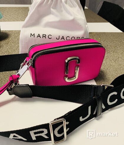 Marc Jacobs phonebag