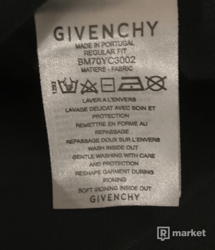Givenchy t shirt