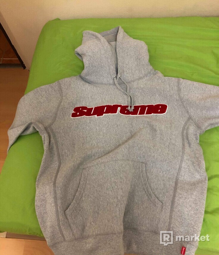 Supreme Chenille hoodie grey