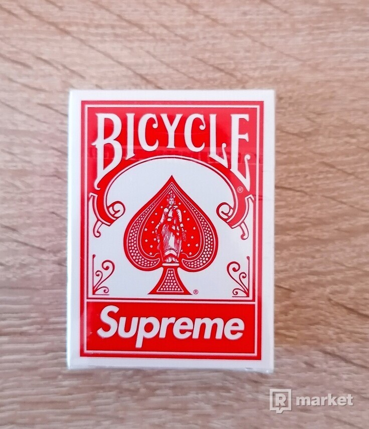 Supreme Cards