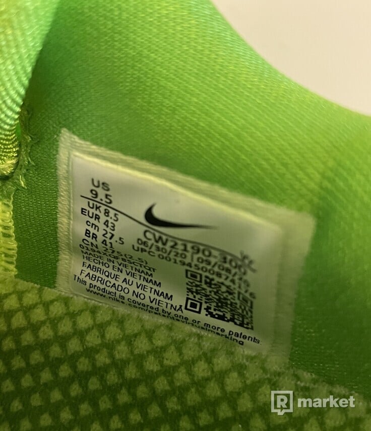Nike Kobe 6 Protro Grinch 2020