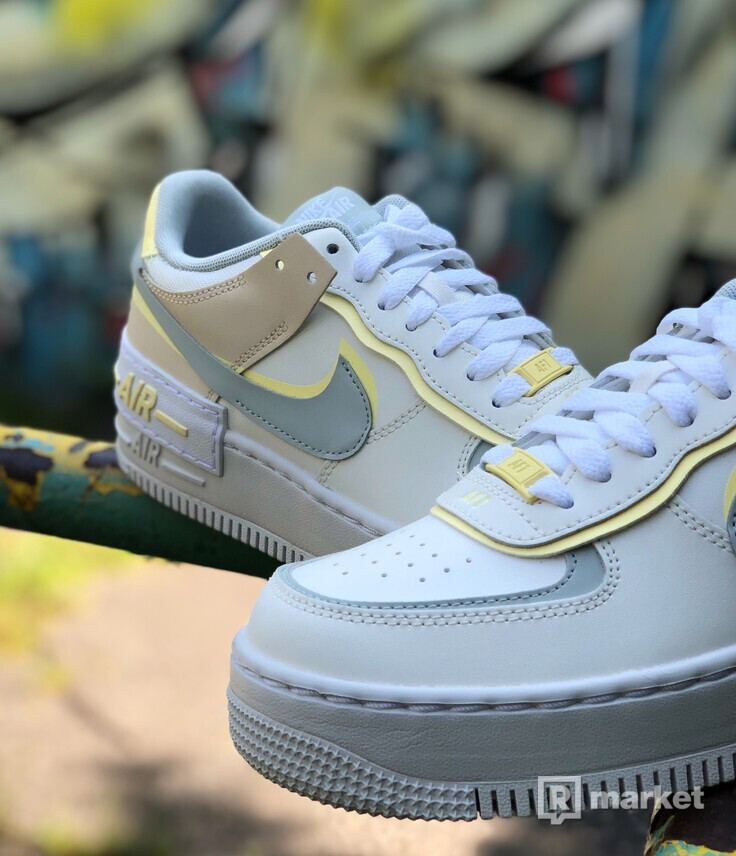Nike Air Force 1 Low Shadow Citron Tint