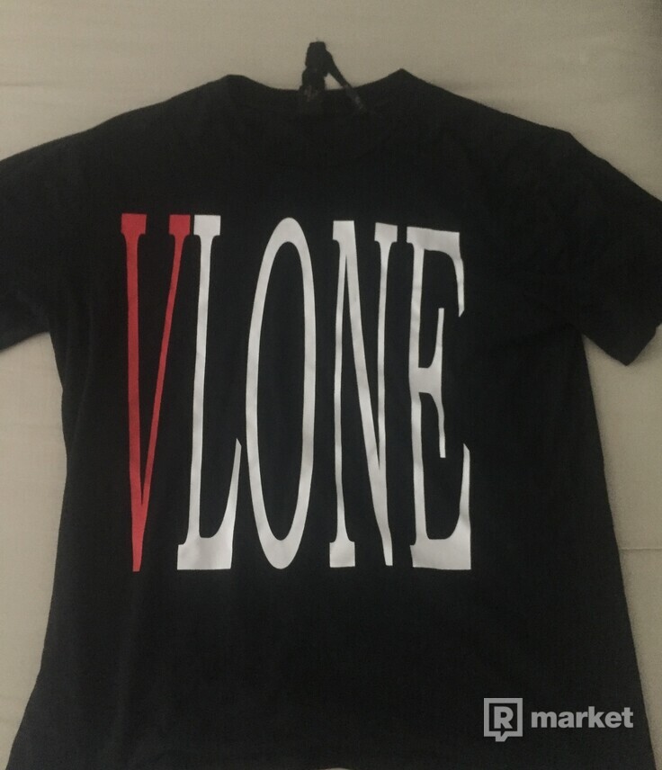WTS vlone tee steal