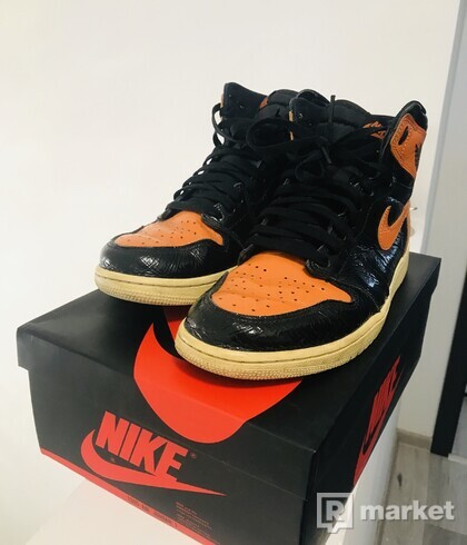 Nike Jordan 1 Shattered Bacbard 3.0