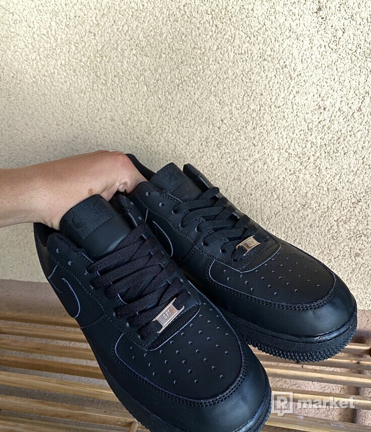 Nike Air Force low black