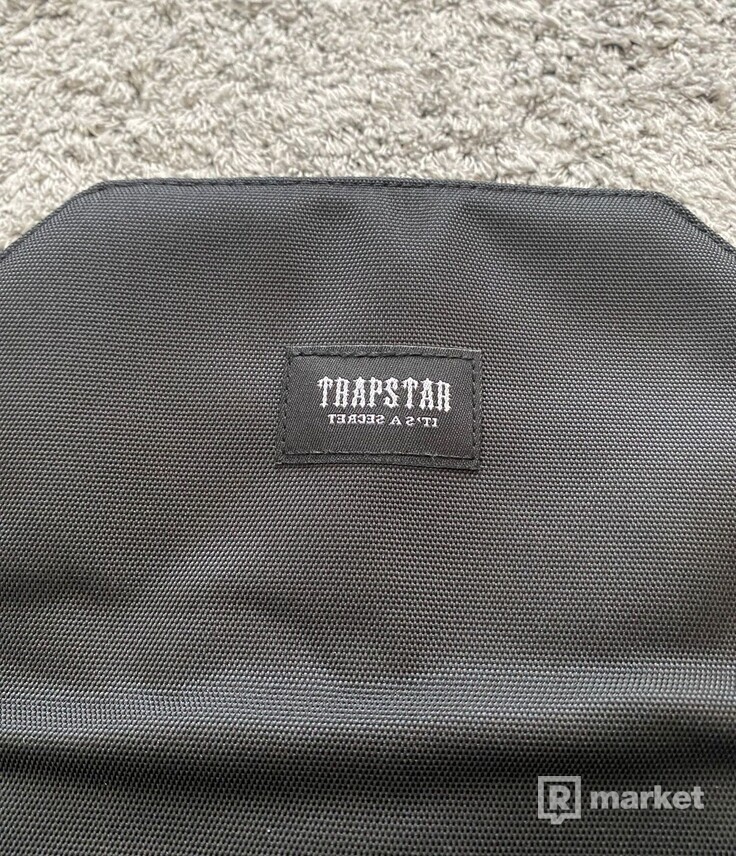 Trapstar Cobra T Bag - Black/White