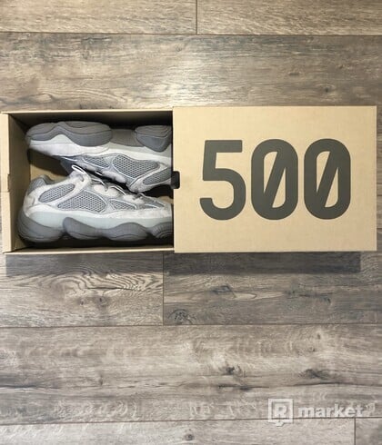 Yeezy 500 ash grey