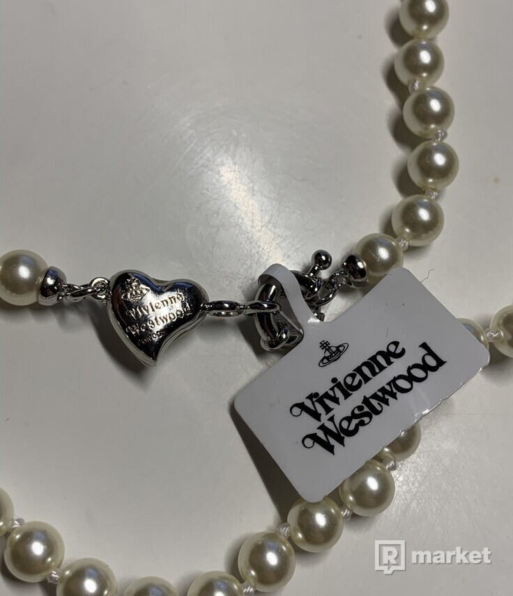 Vivienne Westwood Mini Heart Pearl Necklace/Perly/Retiazka