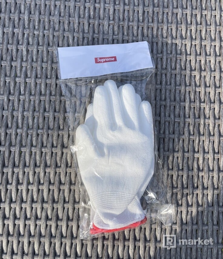 Supreme Gloves