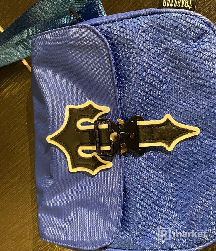Trapstar waistbag sidebag blue