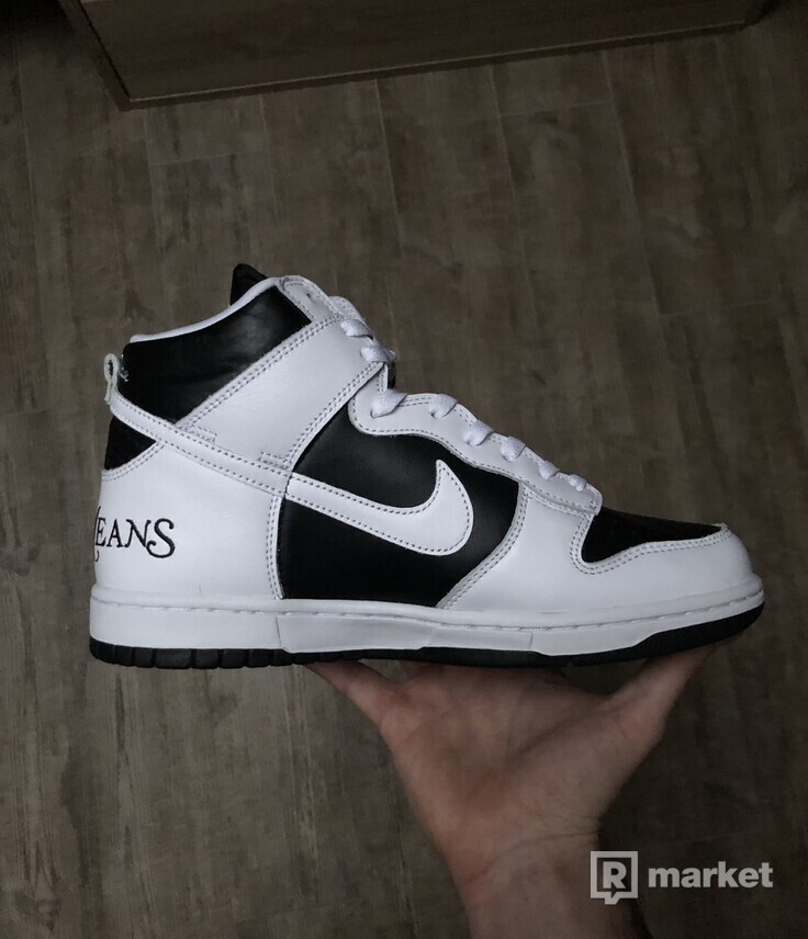 Nike SB Dunk High Supreme By Any Means Black