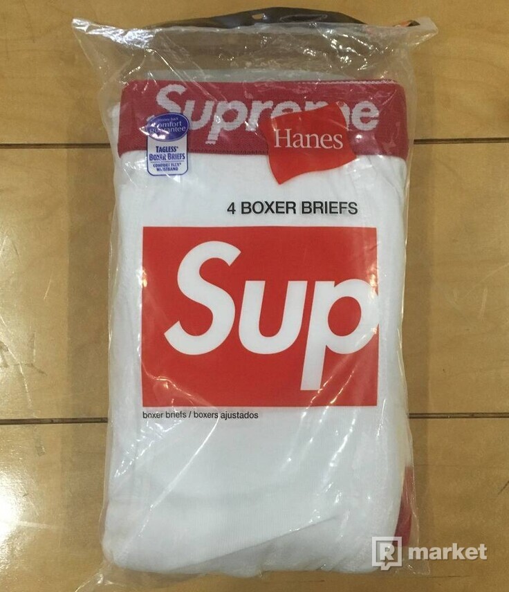 Supreme x Hanes briefs boxers