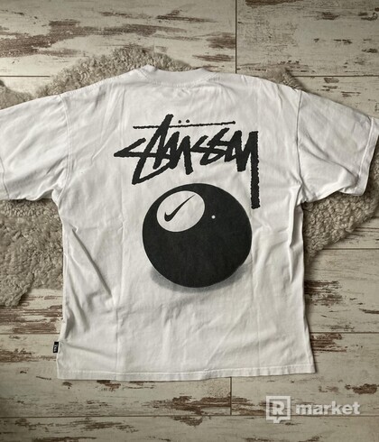Stussy x Nike biele tričko