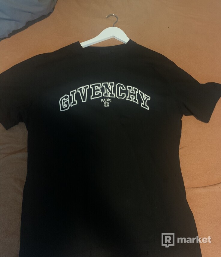 Givenchy tričko