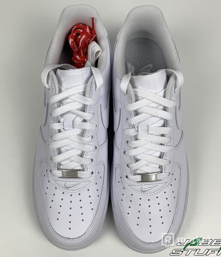 Nike Air Force 1 x Supreme white | REFRESHER Market