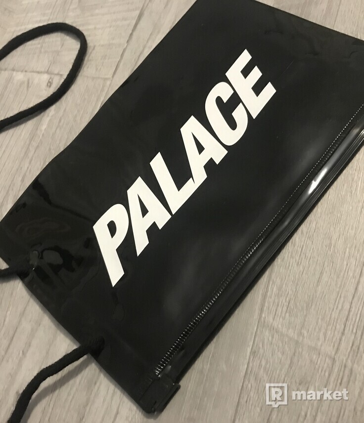 Palace Skateboards Pouch Black / White
