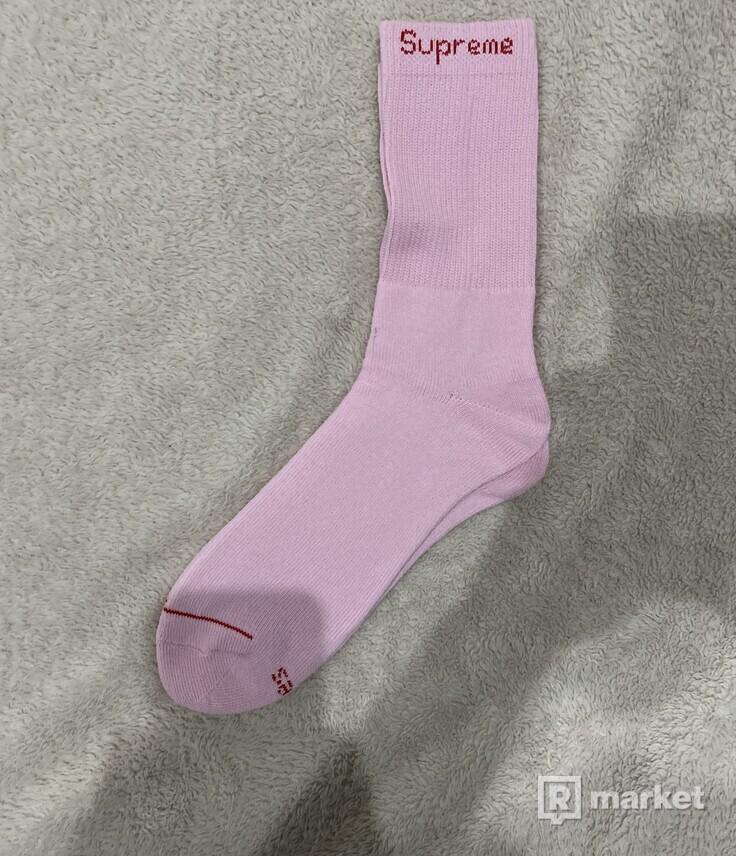 Predam supreme pink socks