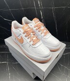 Nike Air Force 1 Light Madder Root