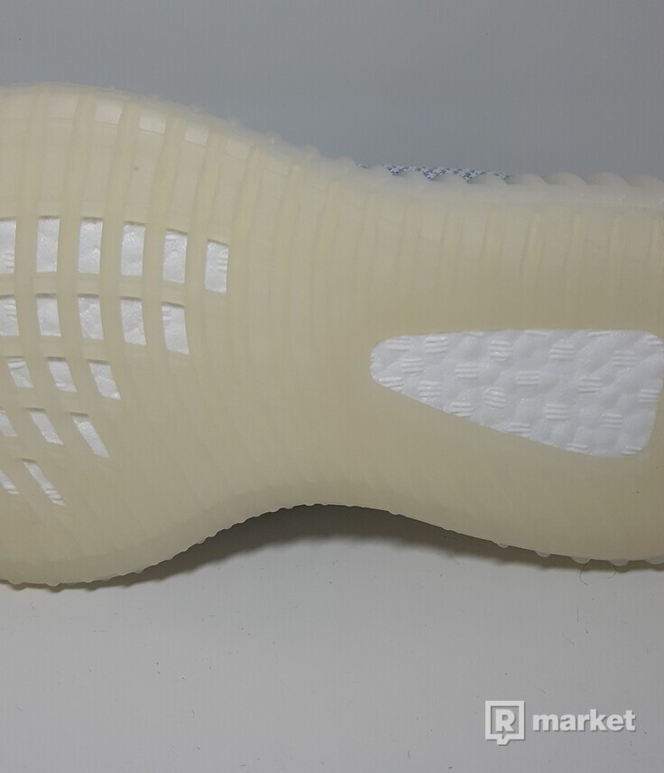 Yeezy boost 350 cloud white non-reflective