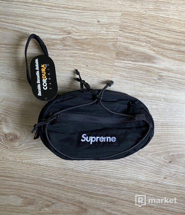 Supreme FW20 Waist bag