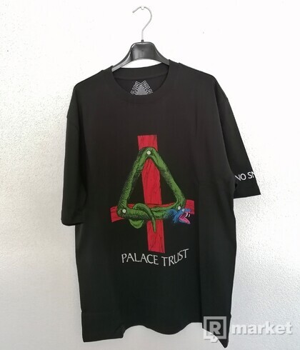 Palace Trust Tee