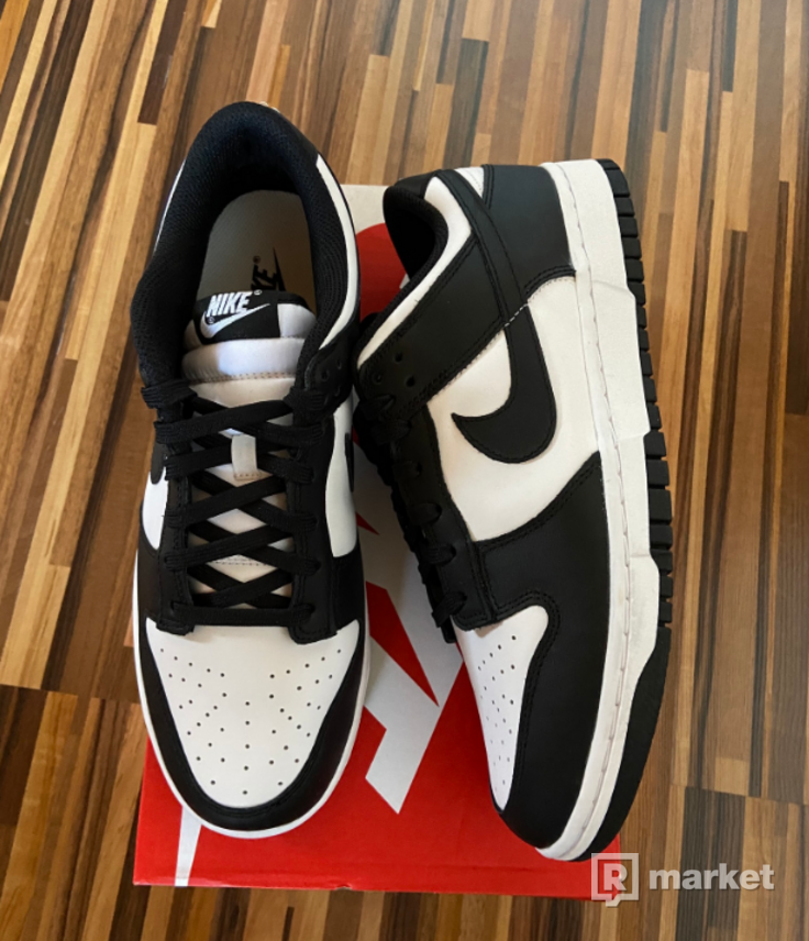 Nike Dunk Low White Black - Panda
