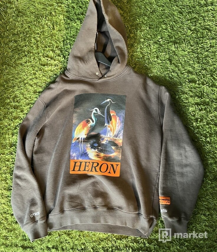 Heron preston hoodie birds sales