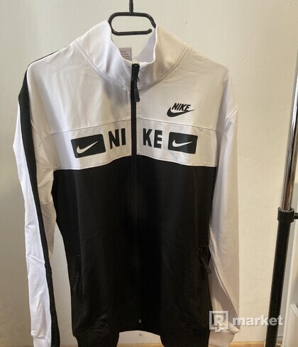 Nike mikina na zips