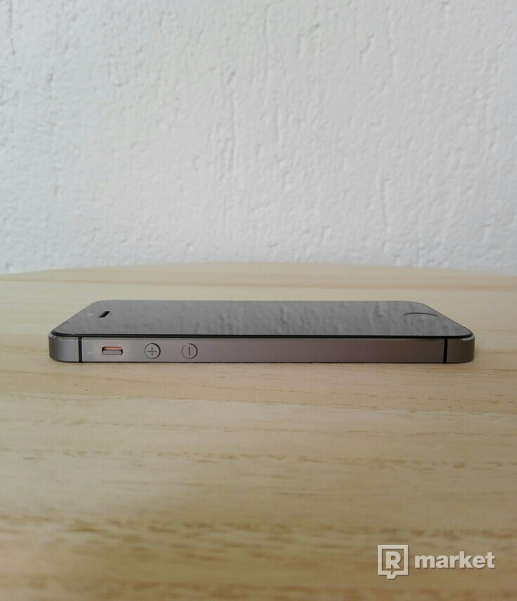 iPhone 5S 16GB Space grey, PLATNÁ ZÁRUKA + Darček