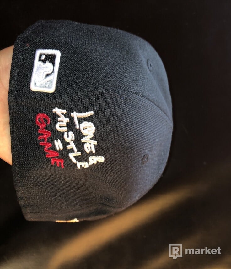 Love & Hustle new era fitted cap black