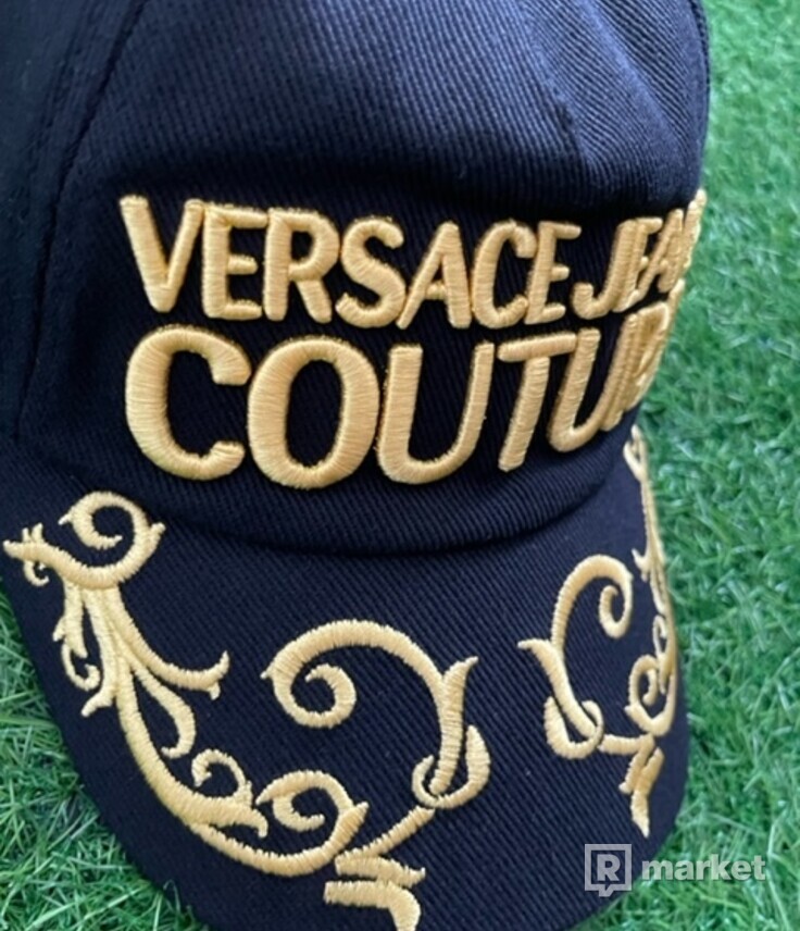 Versace jeans couture cap