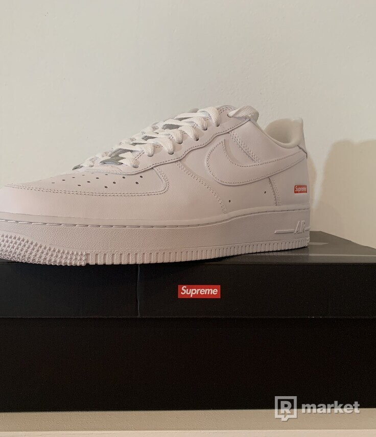 Air force 1 low supreme white