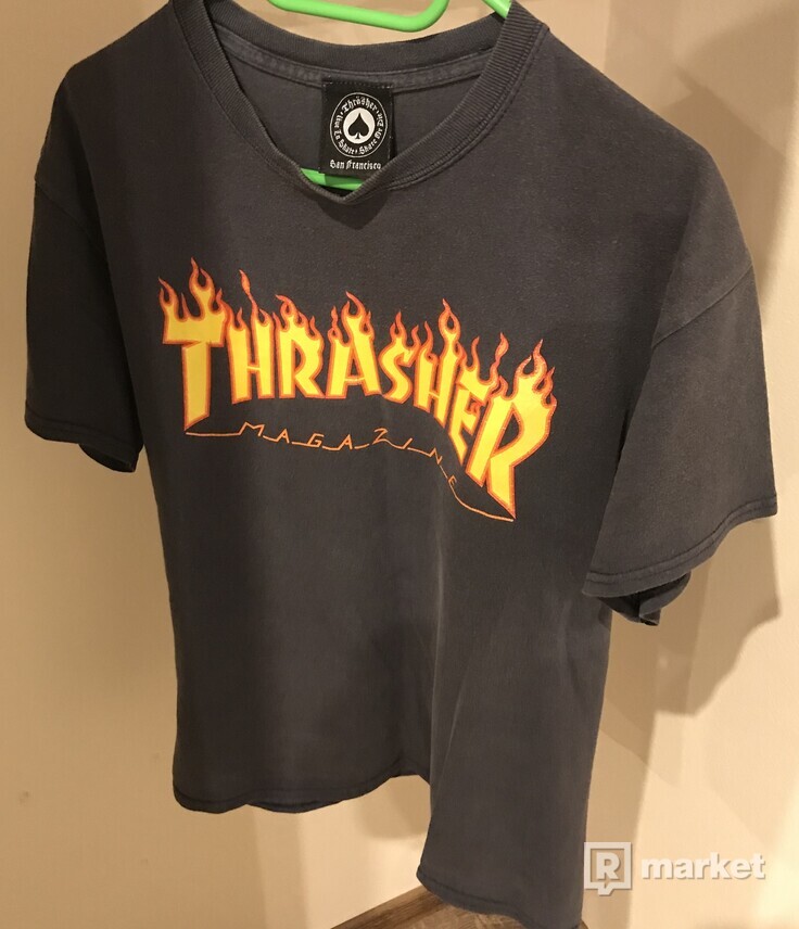 Thrasher flame logo tee