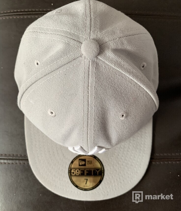 NY fitted cap size 7